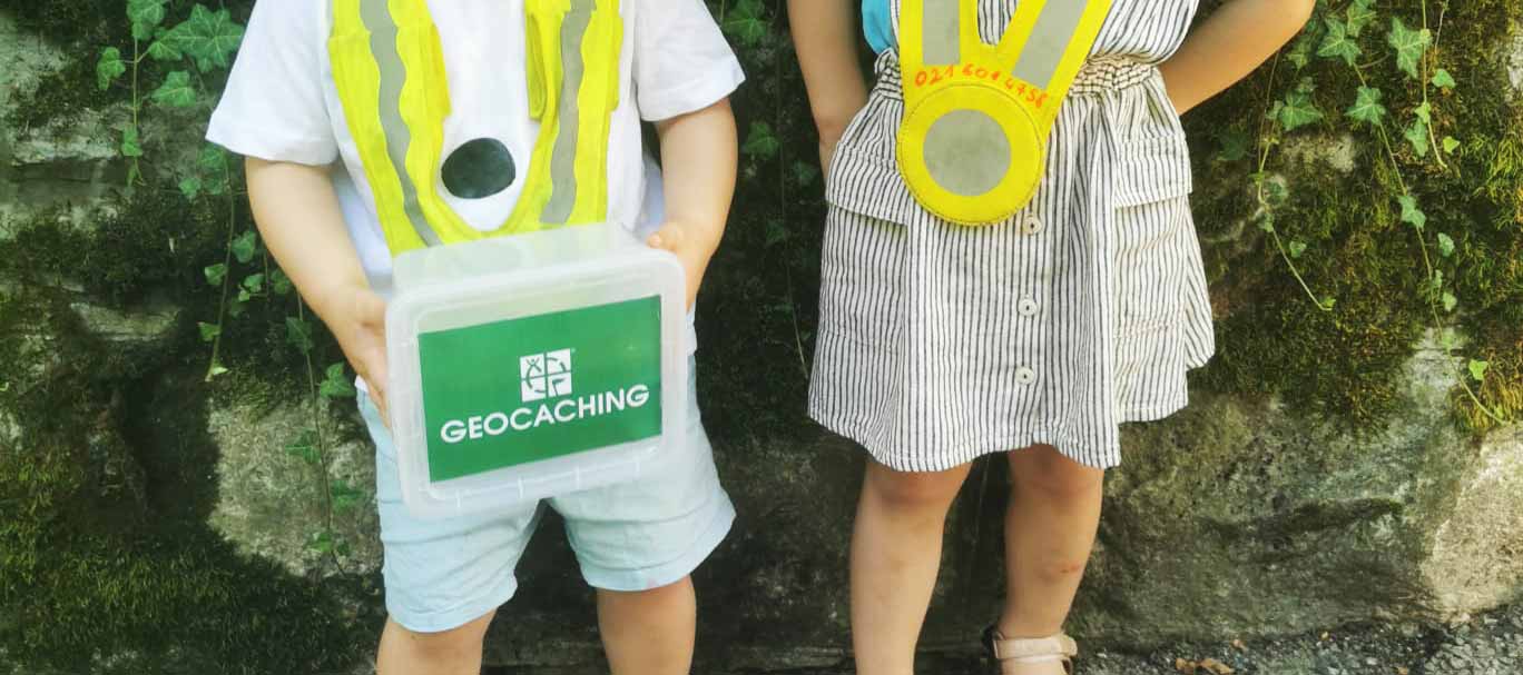 Les Grands Se Mettent Au Geocaching