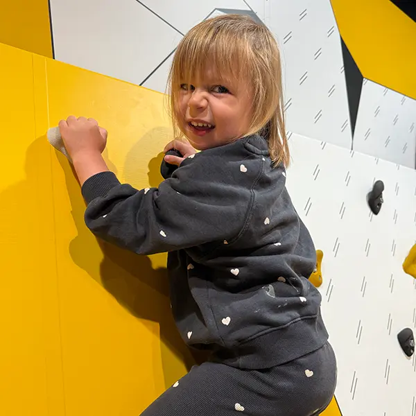 Les Petits Acrobates Musee Olympiques 06