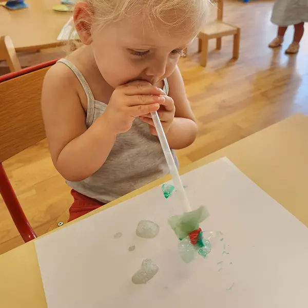 Les Petits Acrobates Peinture Bulle 02