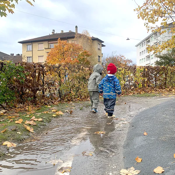 Petits Acrobates Flaque Exploration05