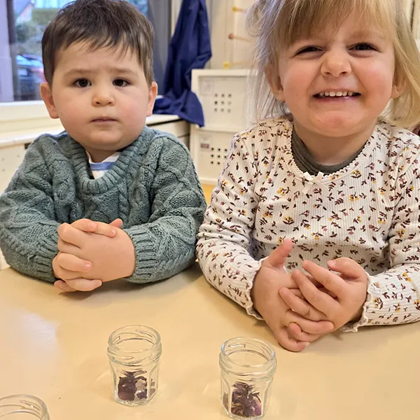 Petits Acrobates Trotteurs Bougie Cire Abeille 02