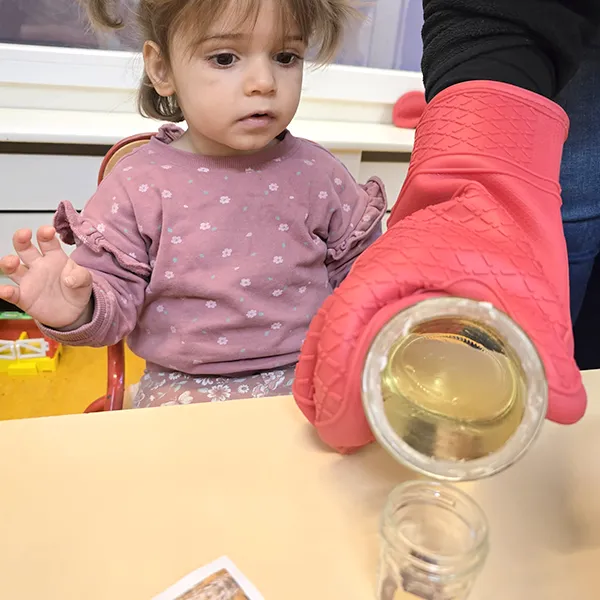 Petits Acrobates Trotteurs Bougie Cire Abeille 03