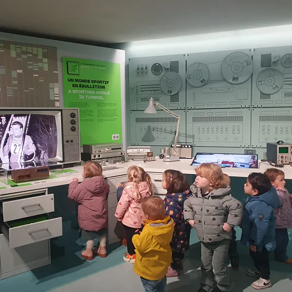 Petits Acrobates Trotteurs Musee Olympique 05