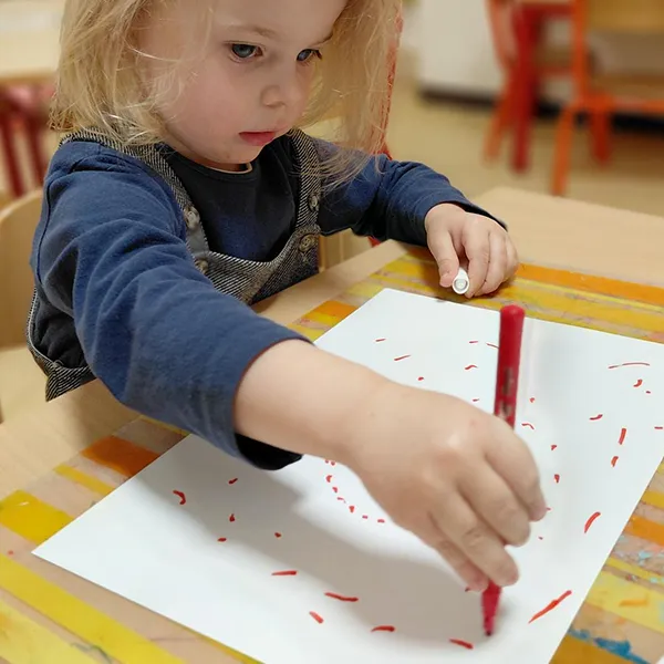 Creche Petits Acrobates Dessin 02