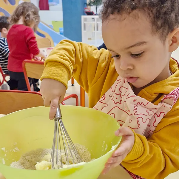 Creche Petits Acrobates Galette Enfants Lausanne 02