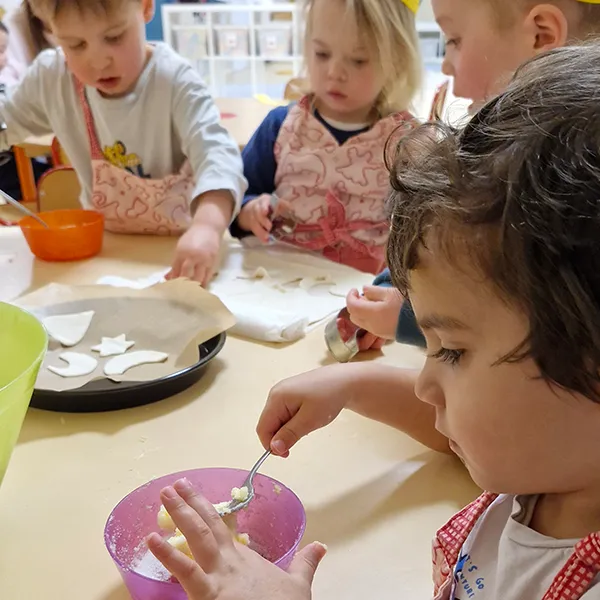 Creche Petits Acrobates Galette Enfants Lausanne 03
