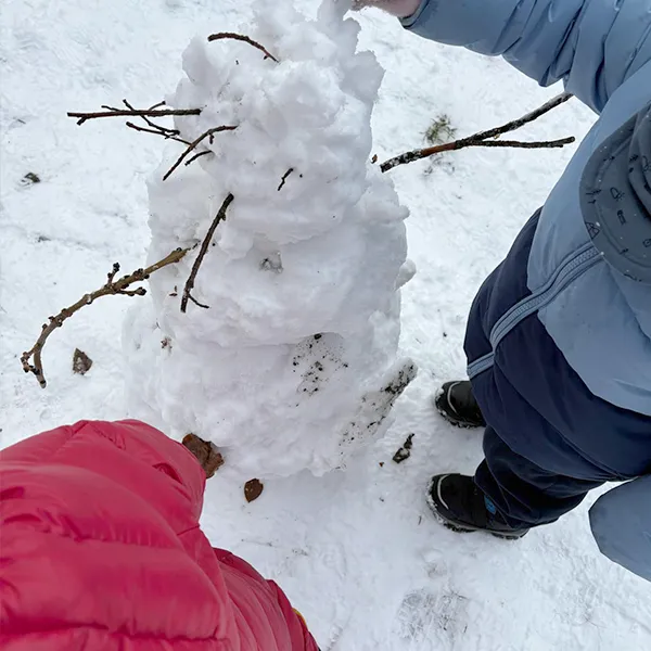 Village Edcualis Enfants Neige Les Petits Acroabtes 