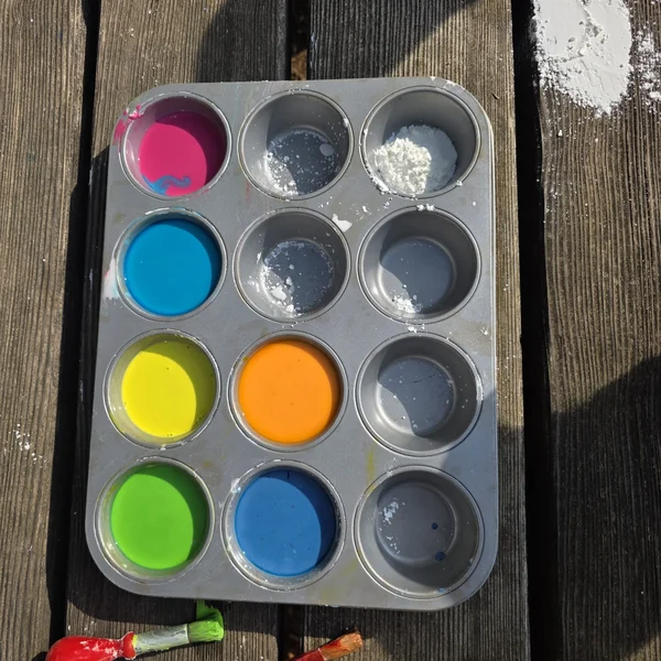 Les Petits Acrobates Fabrication Peinture Lausanne Montchoisi 08