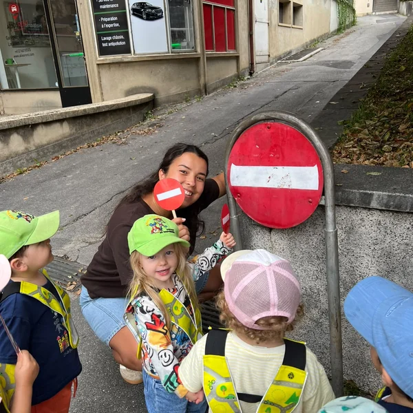 Petits Acrobates Panneaux Signalisation Lausanne 10