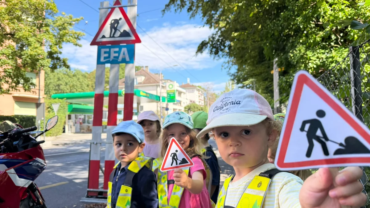 Petits Acrobates Panneaux Signalisation Lausanne Couverture 16x9