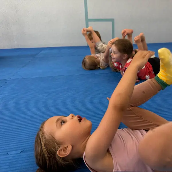 Creche Petits Acrobates Lausanne Ruche Sportive Bouger 05 600x600