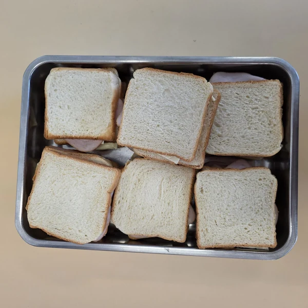 Les Petits Acrobates Croque Monsieur Lausanne Montchoisi 08